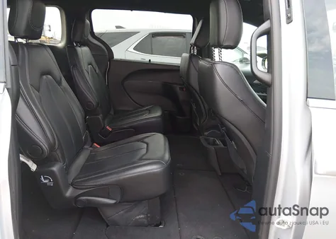 2026 Chrysler Pacifica Select из США, поврежденный, VIN 2C4RC1BG5TR179998